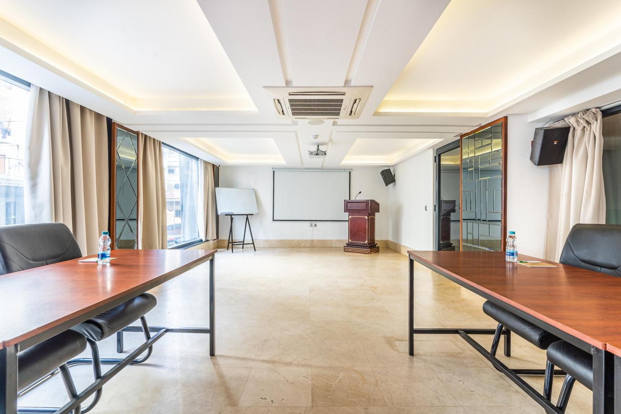 One Hotel Casablanca Zewnętrze zdjęcie Meeting room